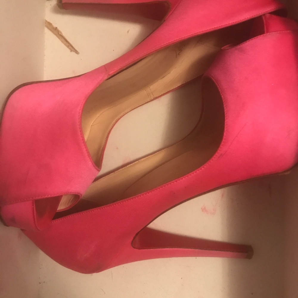 Christian loubitans hot pink satin shoes